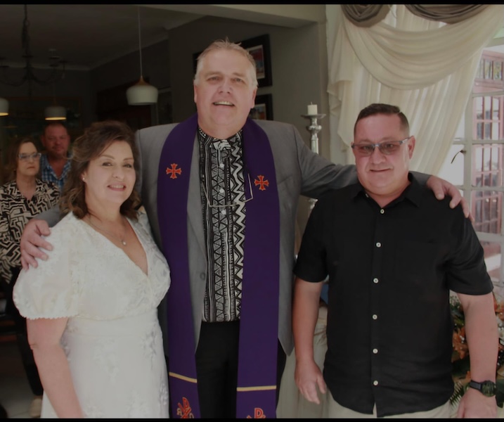 Wedding ceremony by Dr. Gerrit Rademeyer in Rheenendal