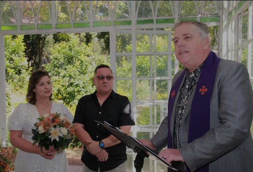 Wedding ceremony by Dr. Gerrit Rademeyer in Rheenendal