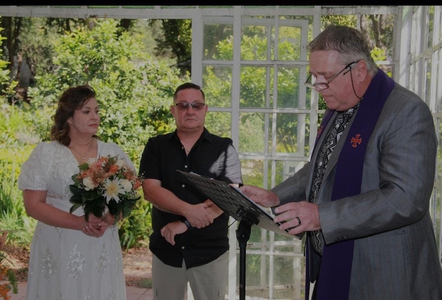 Wedding ceremony by Dr. Gerrit Rademeyer in Rheenendal