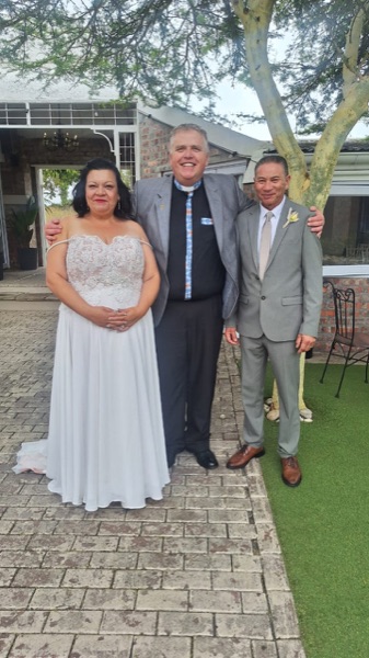 Wedding ceremony by Dr. Gerrit Rademeyer in Rheenendal